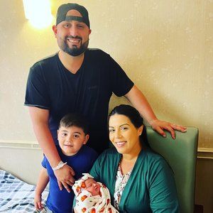 Meet your Posher, Laura